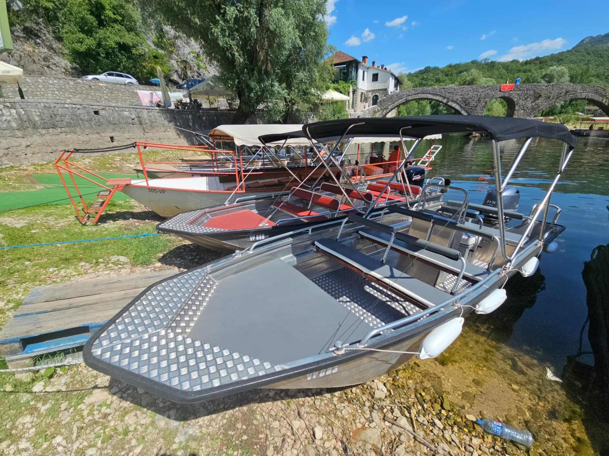 Private speedboat trips on Lake Skadar — 2 / 6