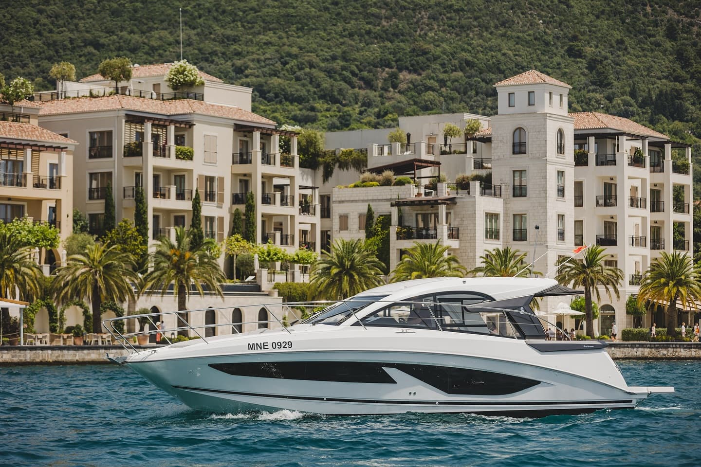 Beneteau Gran Turismo 36 — 4 / 4
