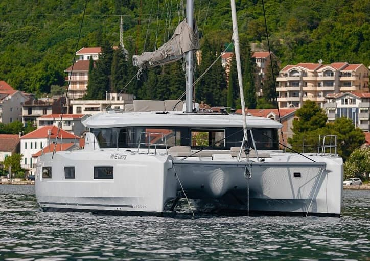 Lagoon 46 — Tivat